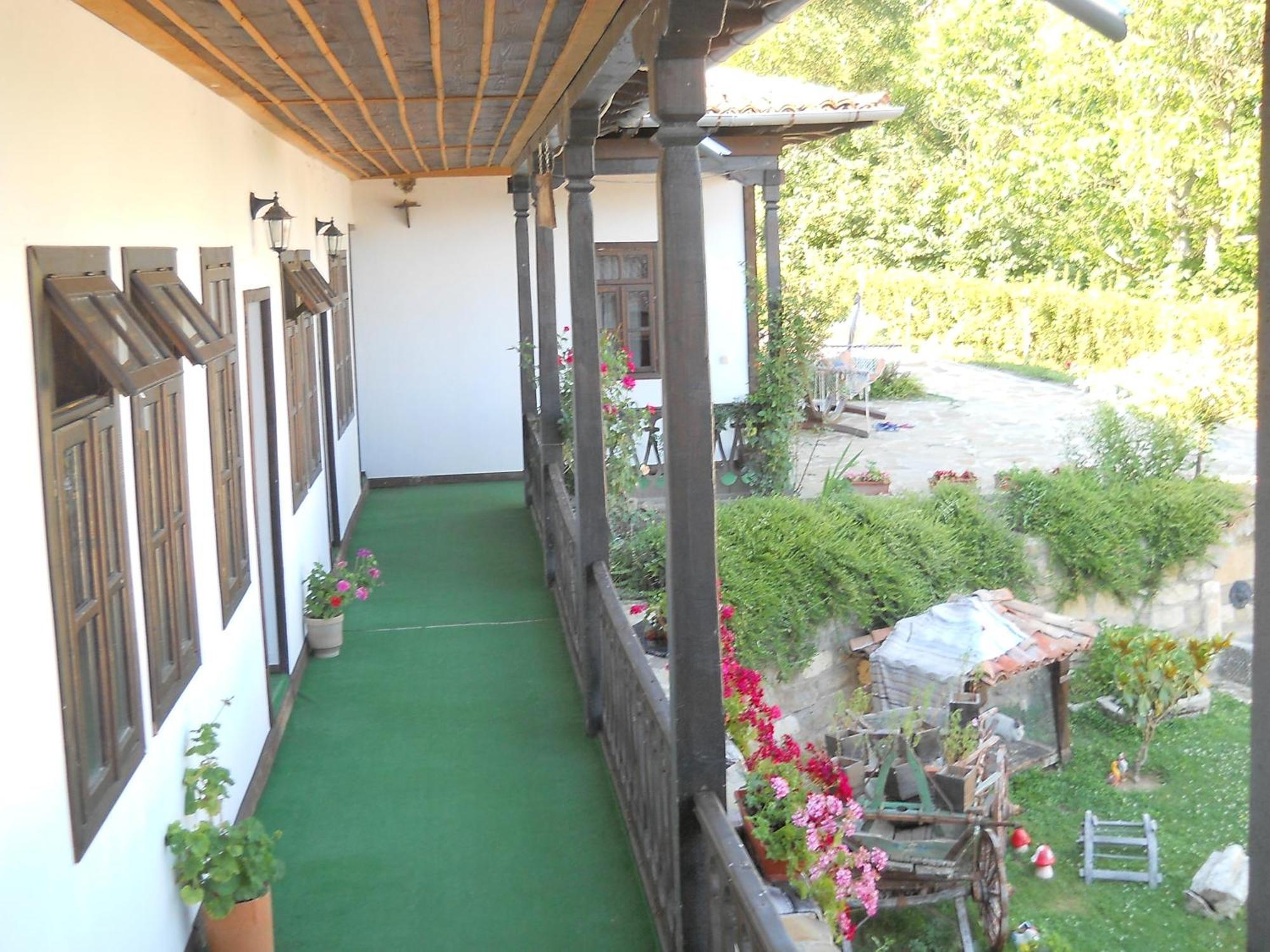 Complex Cherni Vrah Cherni Vrŭkh Exterior photo